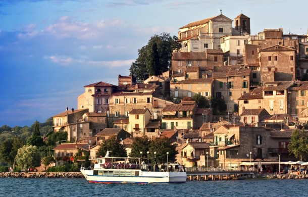 Tra Laghi e Castelli